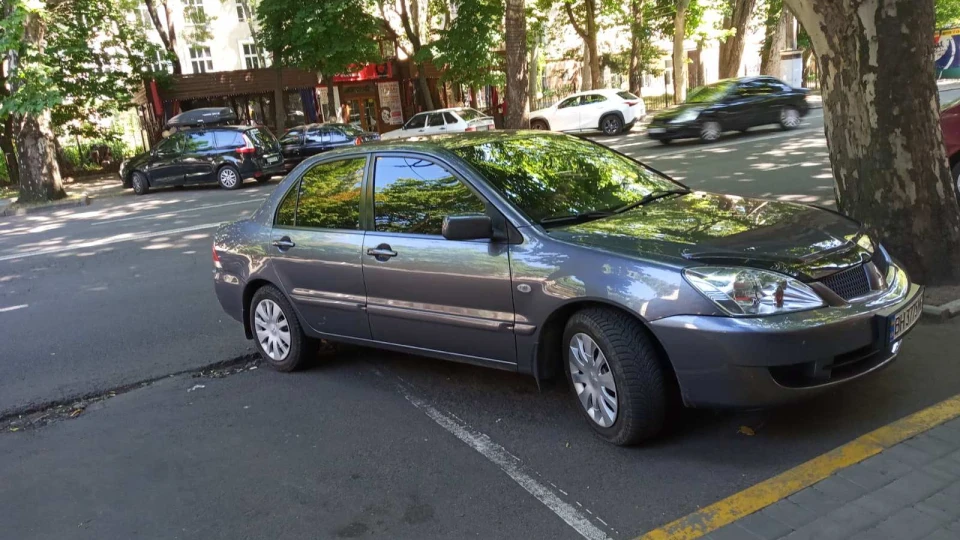 Mitsubishi Lancer