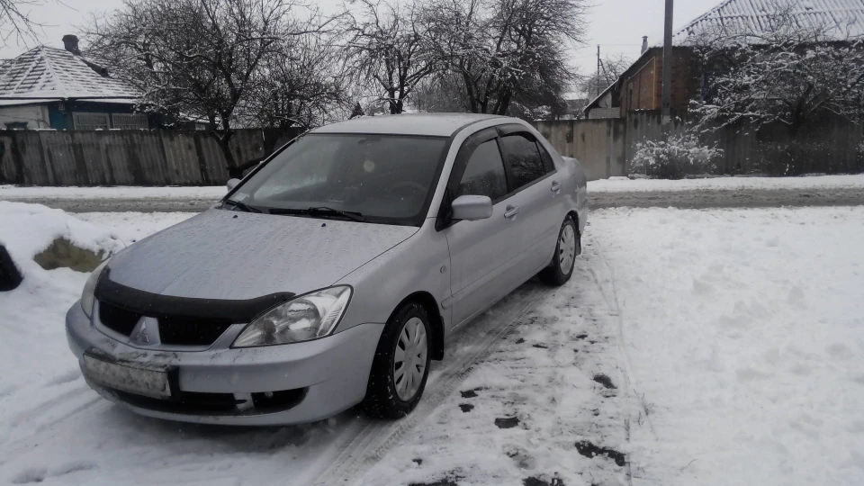 Mitsubishi Lancer 2