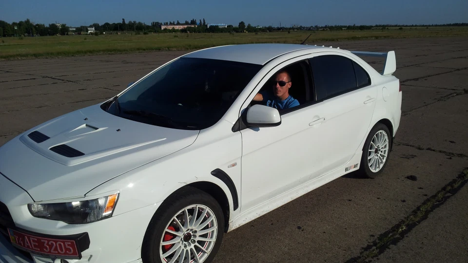 Mitsubishi Lancer 3