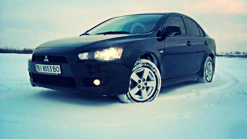 Mitsubishi Lancer 4