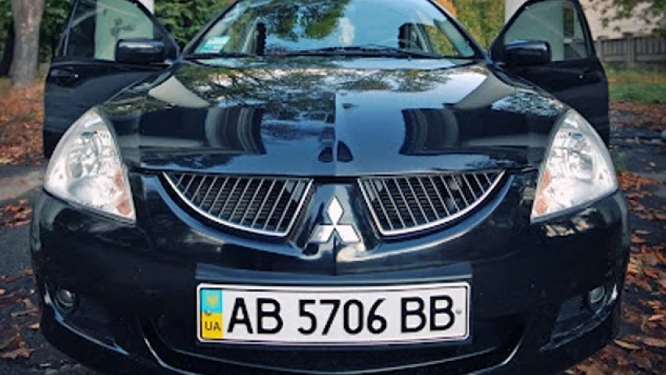 Mitsubishi Lancer 4