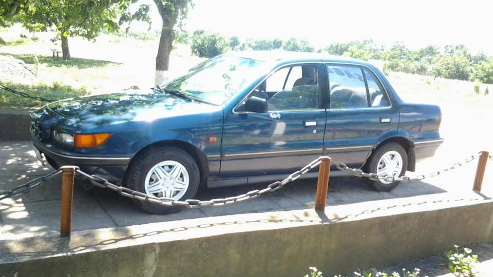 Mitsubishi Lancer 2