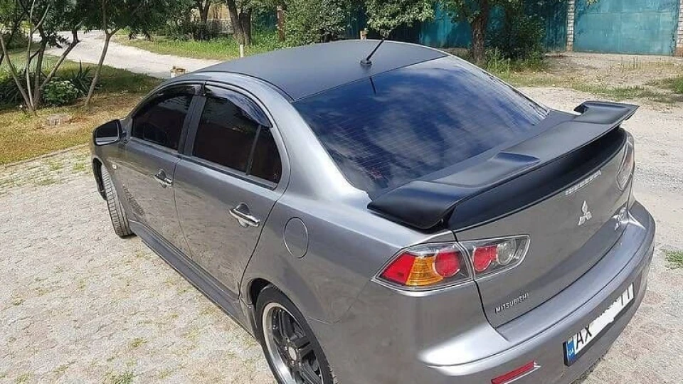 Mitsubishi Lancer