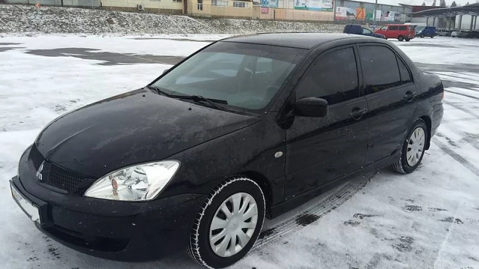 Mitsubishi Lancer 3