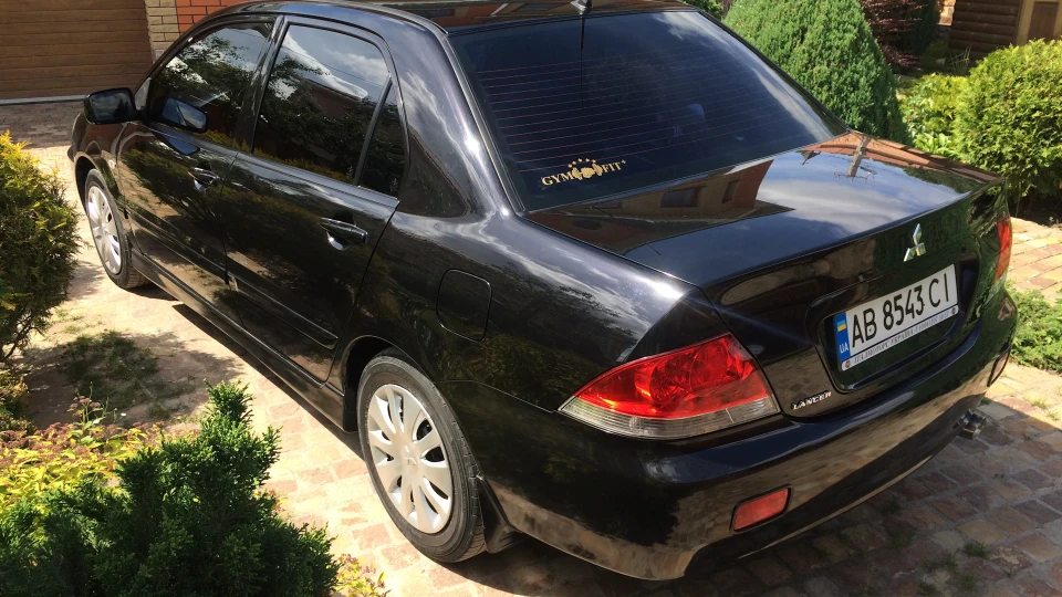 Mitsubishi Lancer 5