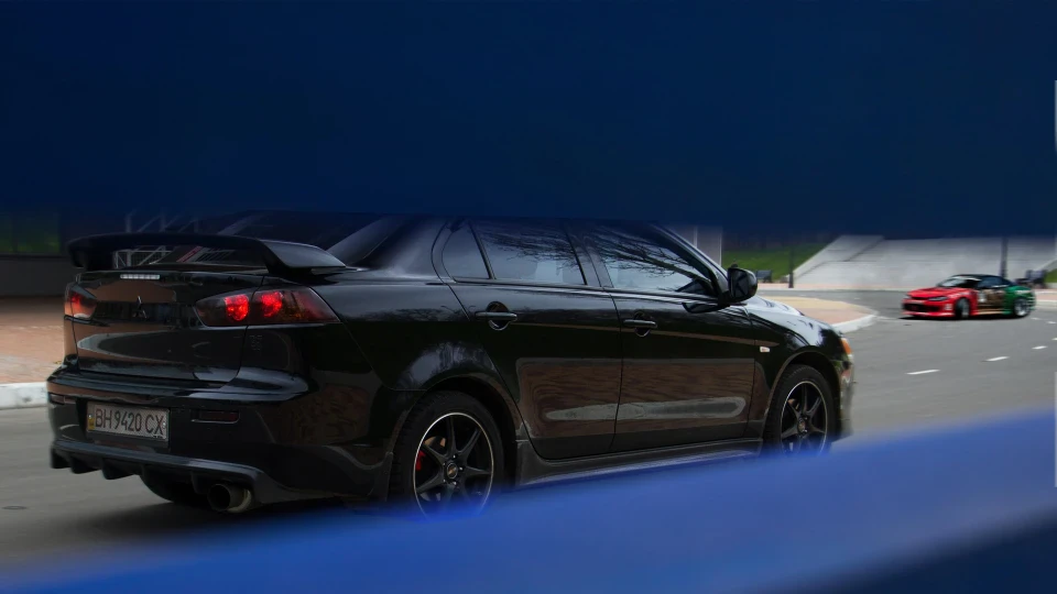 Mitsubishi Lancer 2