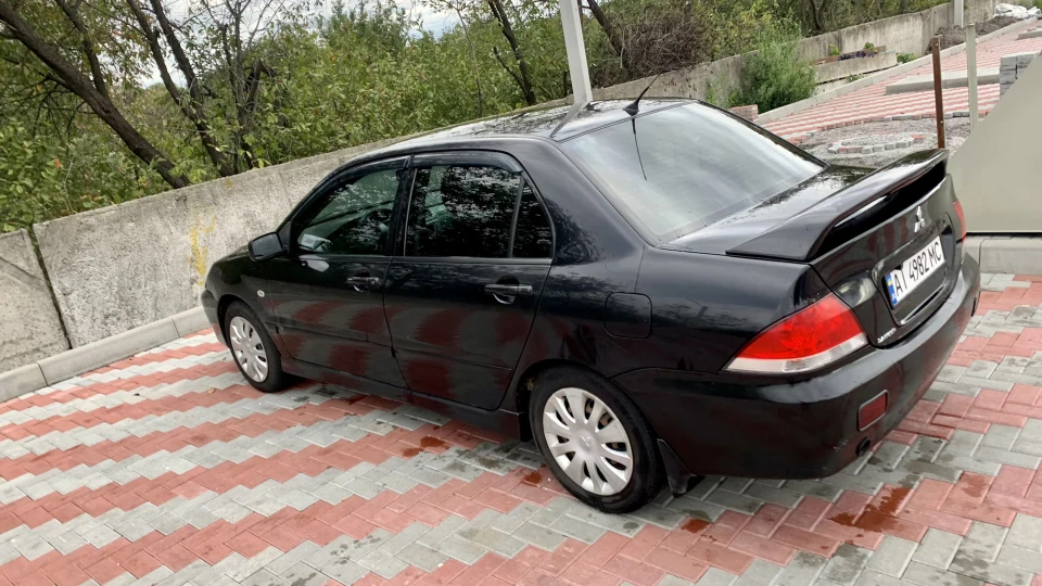Mitsubishi Lancer