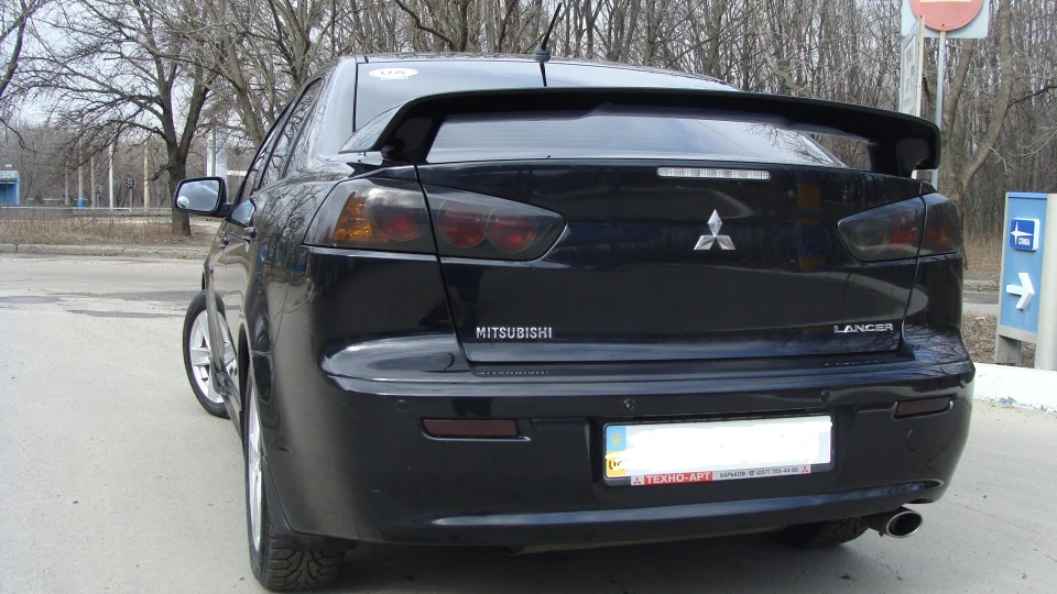 Mitsubishi Lancer 3