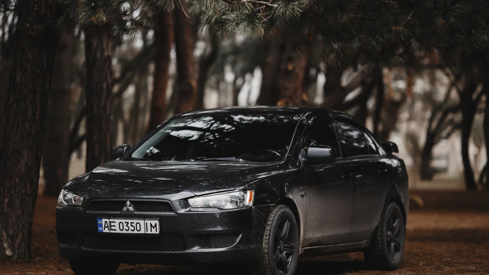 Mitsubishi Lancer 2