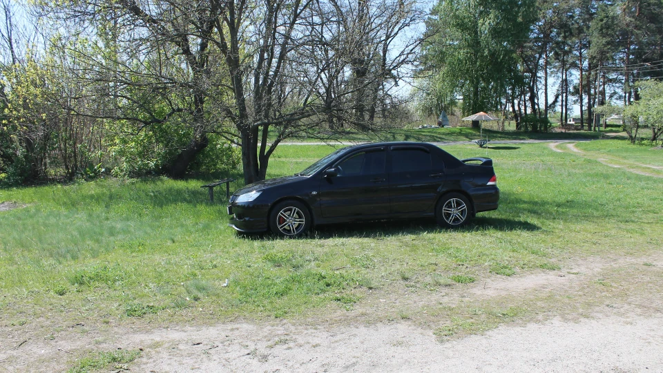 Mitsubishi Lancer 2