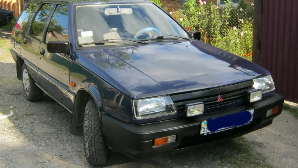 Mitsubishi Lancer 2