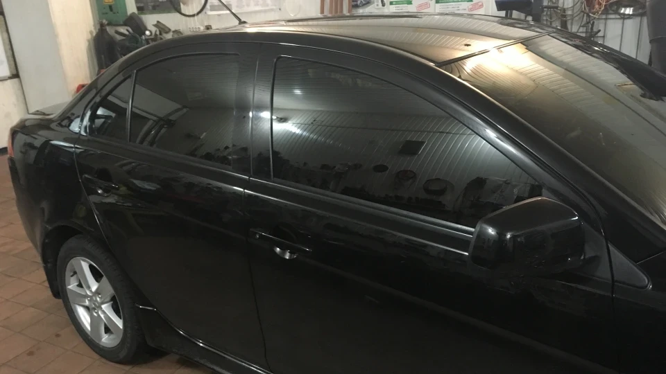 Mitsubishi Lancer 5
