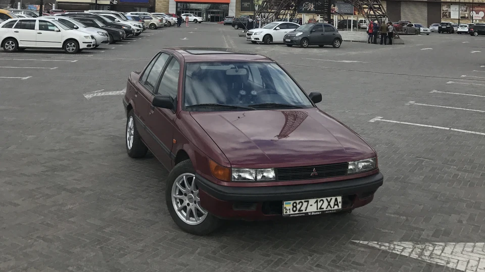 Mitsubishi Lancer 2