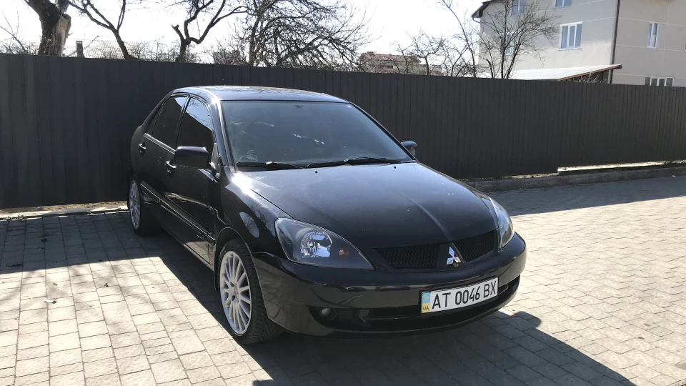Mitsubishi Lancer 5