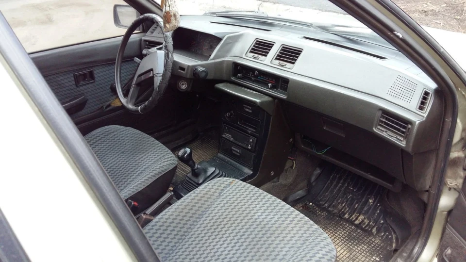 Mitsubishi Lancer 4