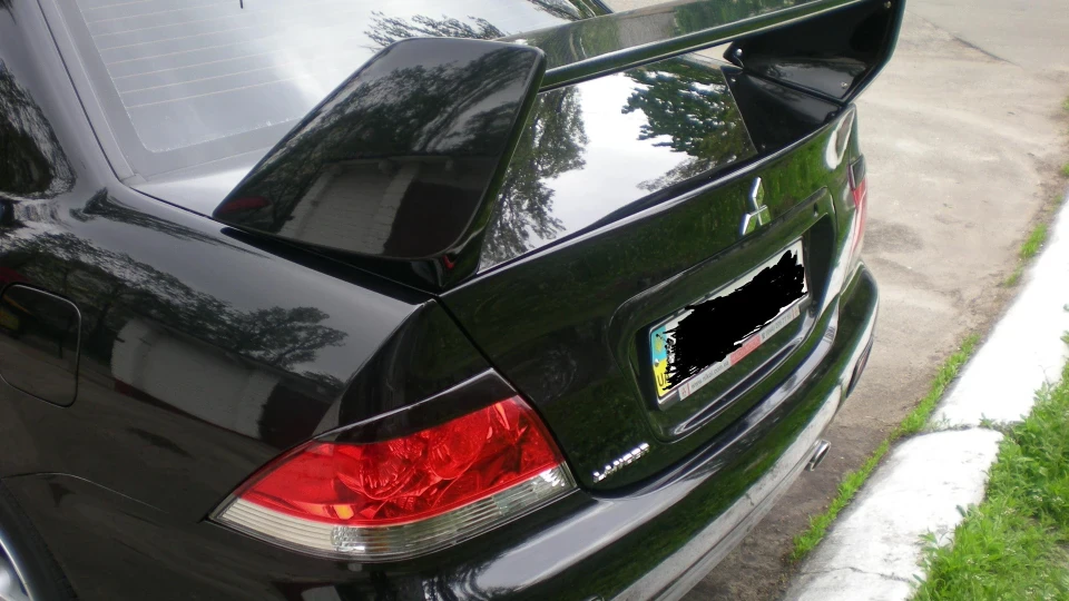 Mitsubishi Lancer 2