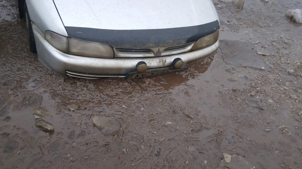Mitsubishi Lancer 2