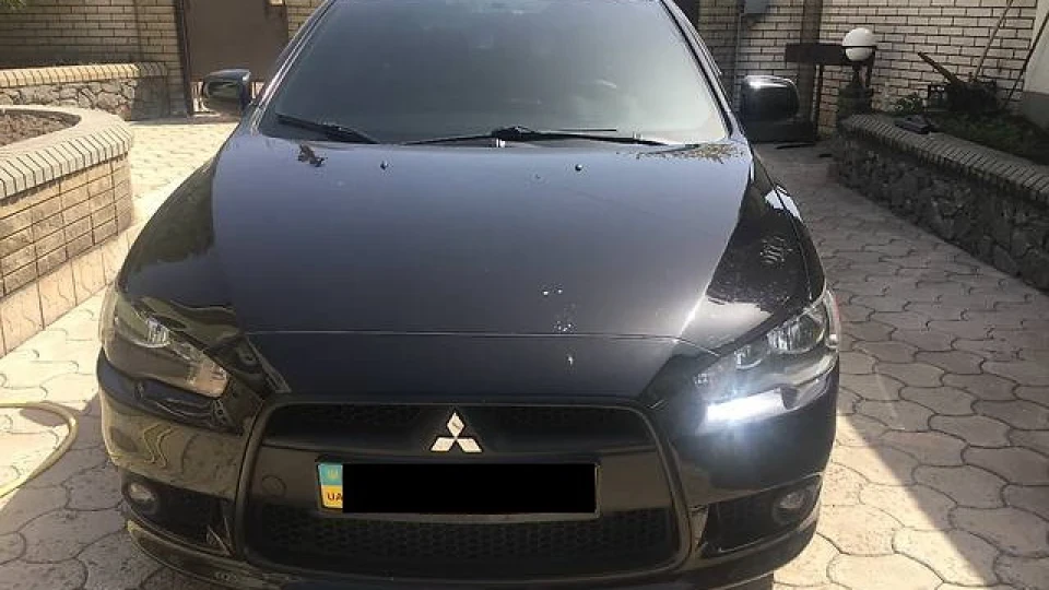 Mitsubishi Lancer 2