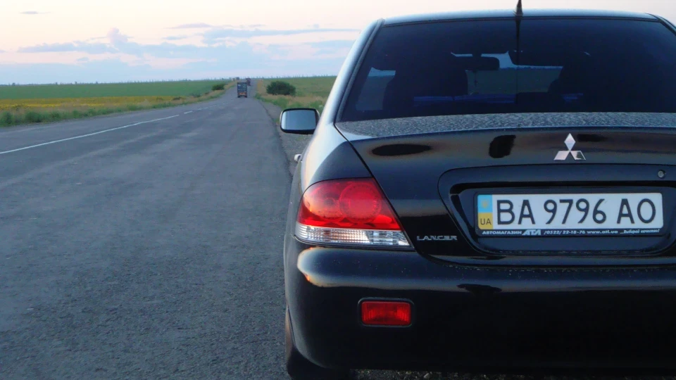 Mitsubishi Lancer 3