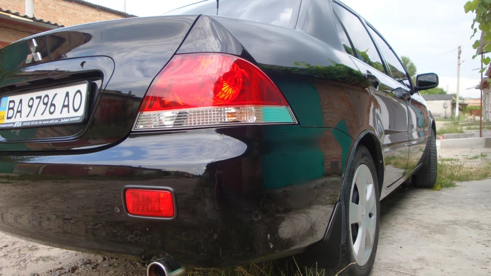 Mitsubishi Lancer 5