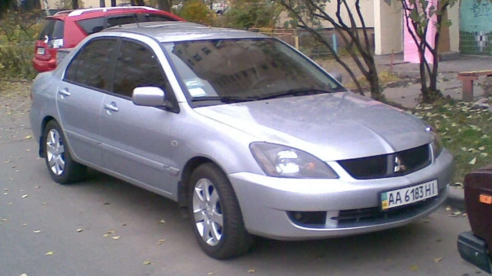 Mitsubishi Lancer 3