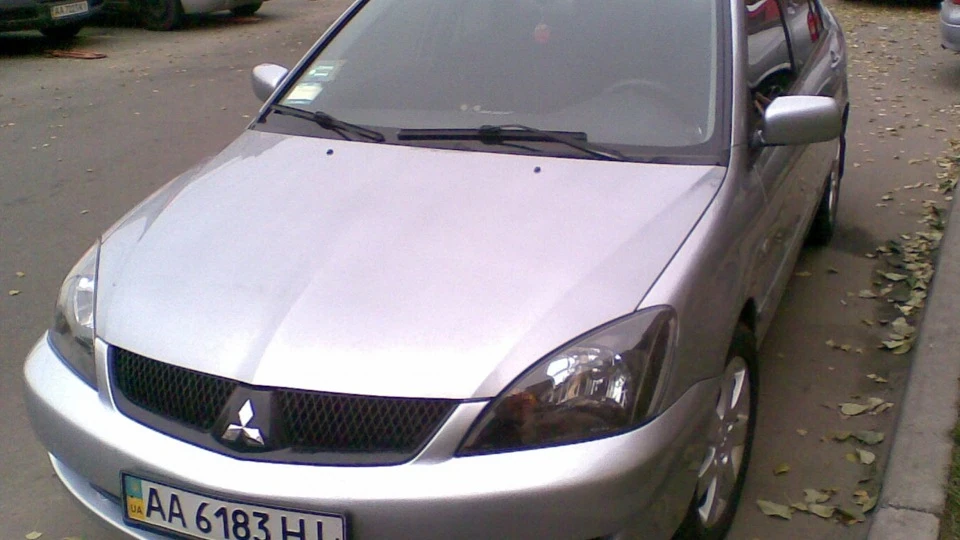 Mitsubishi Lancer 4