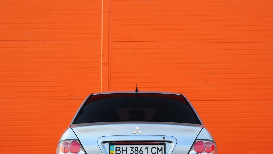Mitsubishi Lancer 2