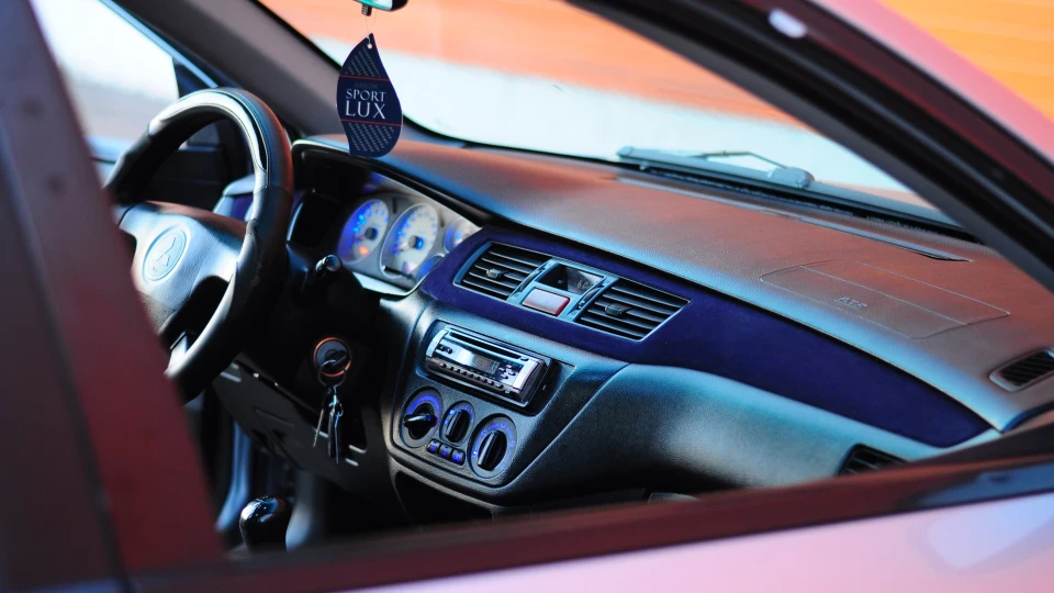 Mitsubishi Lancer 4