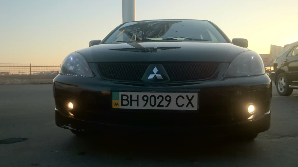 Mitsubishi Lancer 5