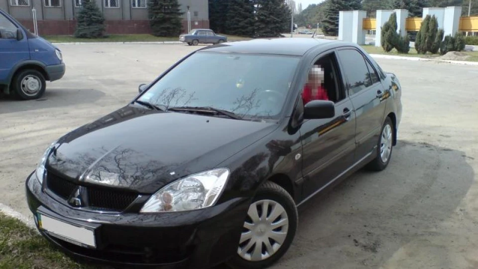Mitsubishi Lancer 2