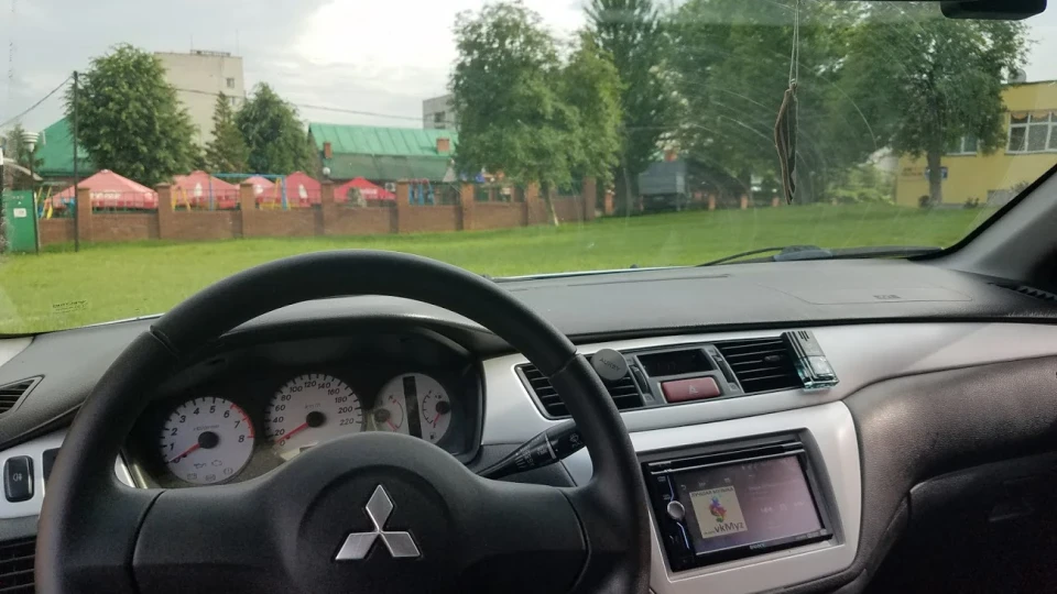 Mitsubishi Lancer №1 5