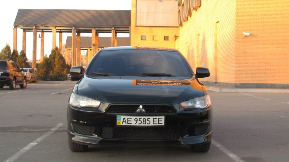 Mitsubishi Lancer 1.5 5
