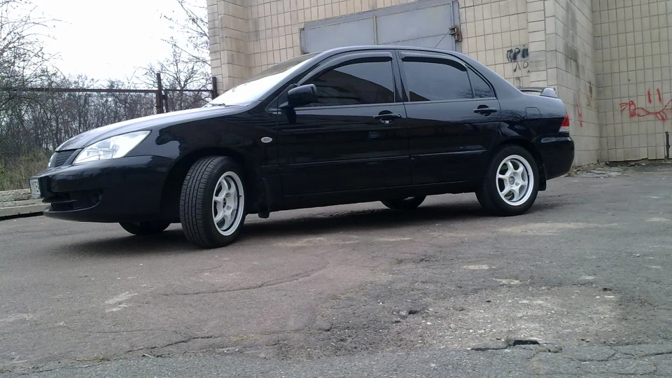 Mitsubishi Lancer 1.6 АКПП 2
