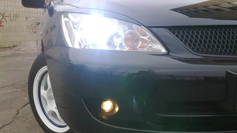 Mitsubishi Lancer 1.6 АКПП 4