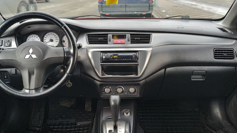 Mitsubishi Lancer 1.6 ATM 3