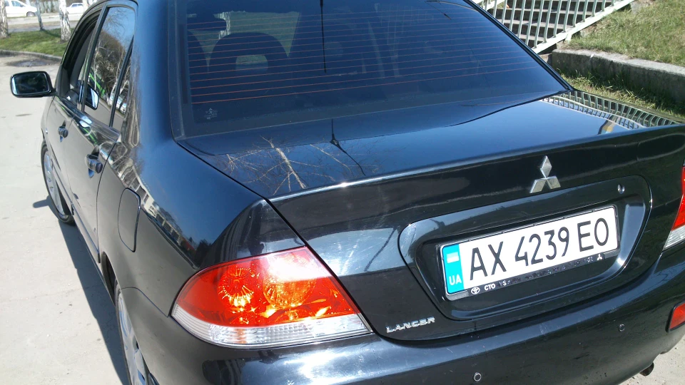 Mitsubishi Lancer 1.6 автомат 4