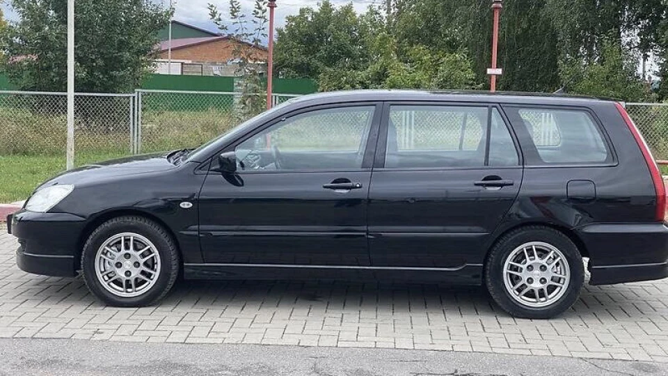 Mitsubishi Lancer 1.6 європейка
