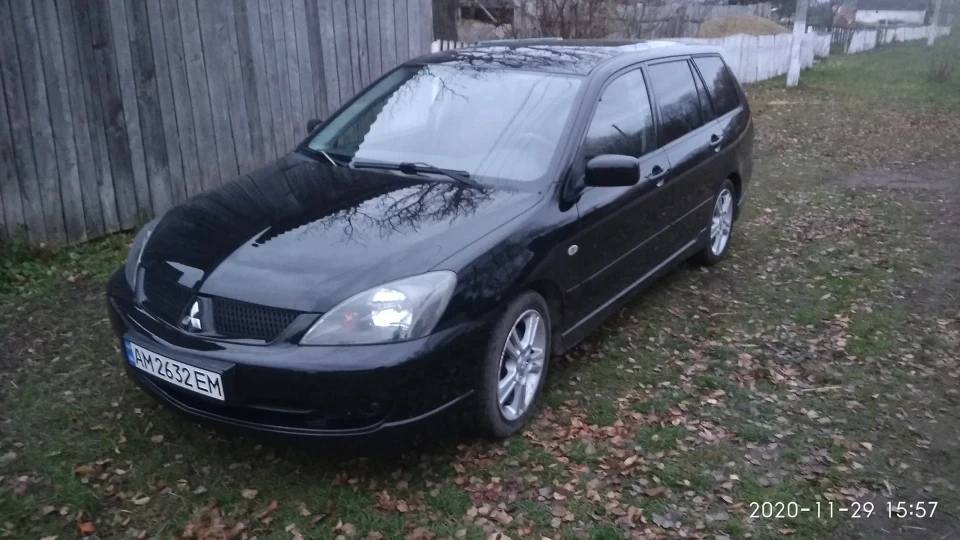 Mitsubishi Lancer 1,6 літра