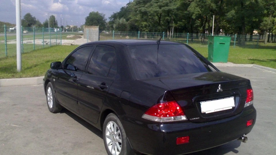 Mitsubishi Lancer 1.6 МКП 5