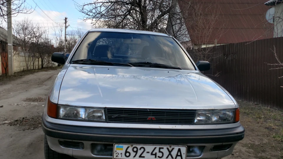 Mitsubishi Lancer 1.8 diesel 3