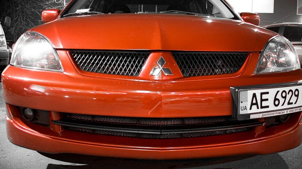 Mitsubishi Lancer 2.0, 150 червоних коней 3