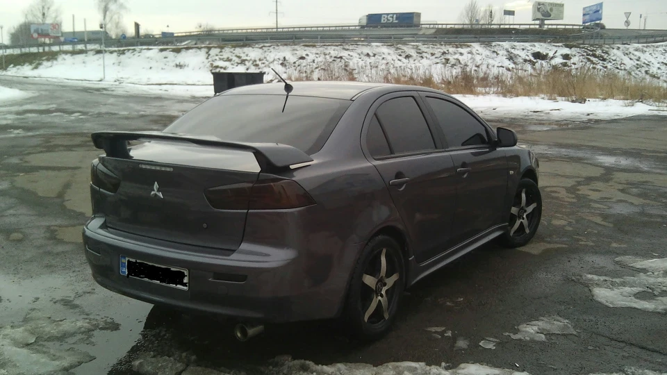 Mitsubishi Lancer 2,0 швидка черепашка 5