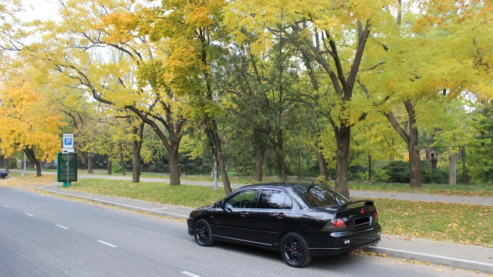 Mitsubishi Lancer 2.0 i 16V Sport 3