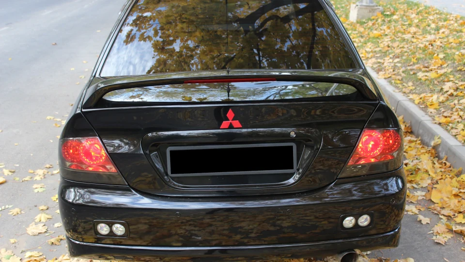 Mitsubishi Lancer 2.0 i 16V Sport 4