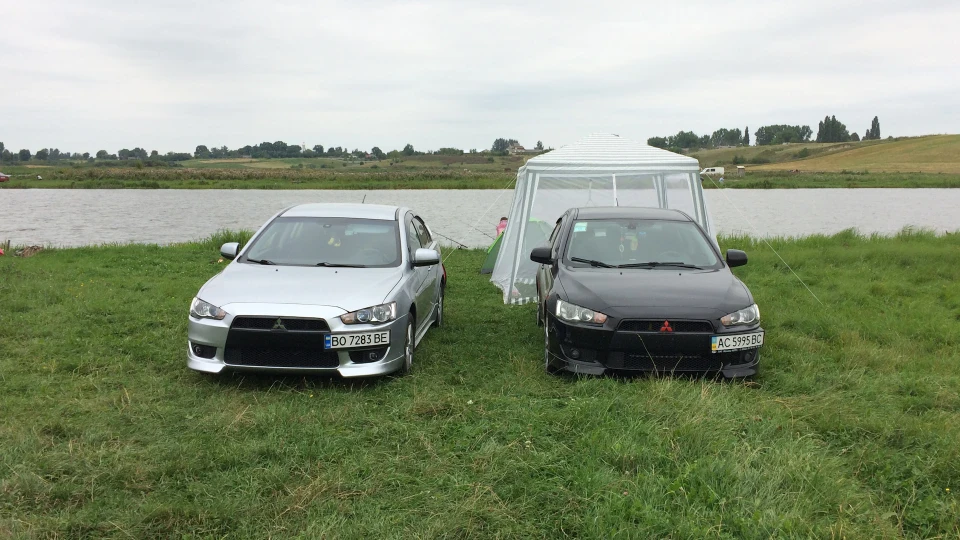 Mitsubishi Lancer → 2.0 MT 4