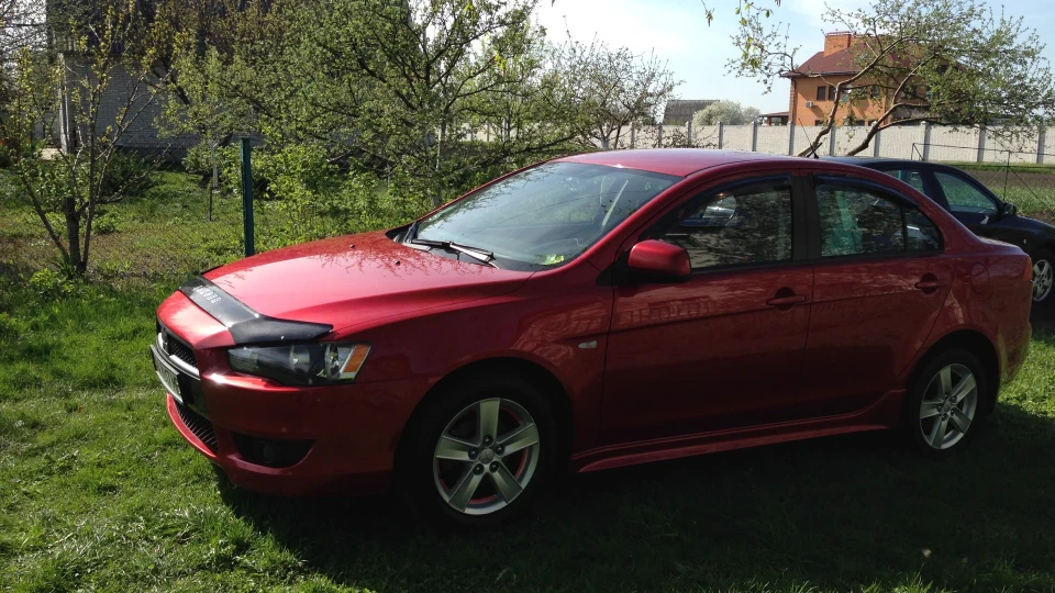 Mitsubishi Lancer 2.0 (на палиці) 2