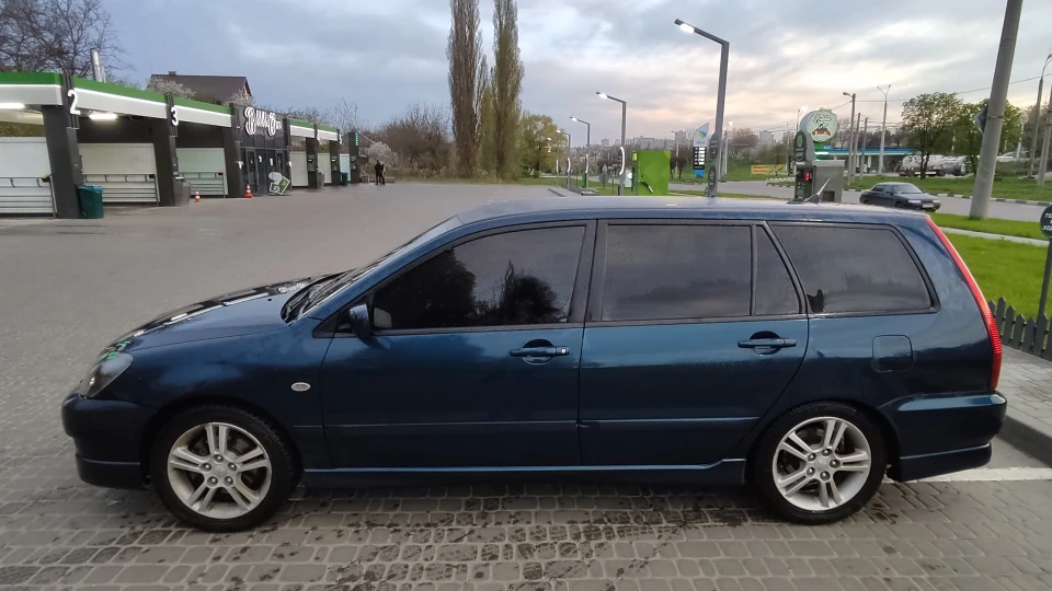 Mitsubishi Lancer 2.0 Sport Wagon 2