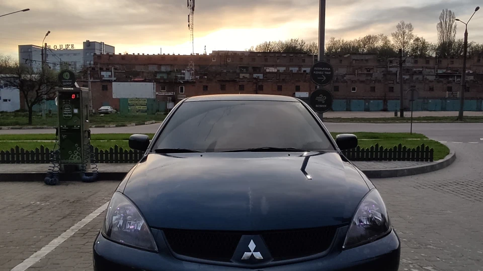 Mitsubishi Lancer 2.0 Sport Wagon 4