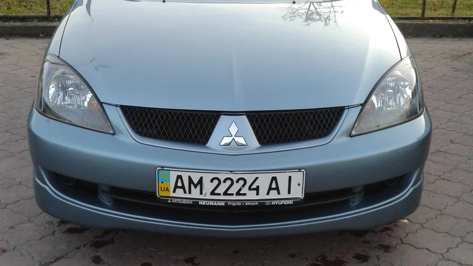 Mitsubishi Lancer 2.0 Sport 2