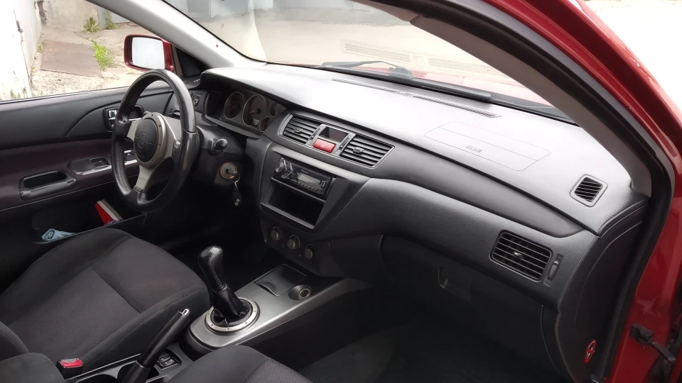 Mitsubishi Lancer 2.0 Sport 4